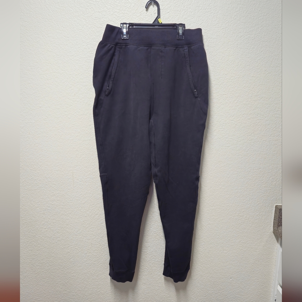 Lululemon joggers